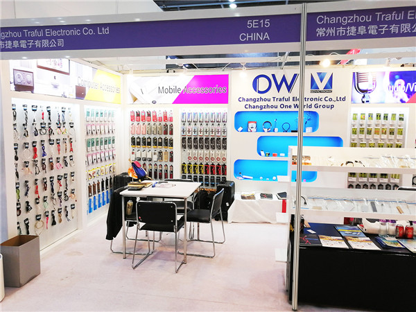 OWI HK ME BOOTH PHOTO-2.jpg